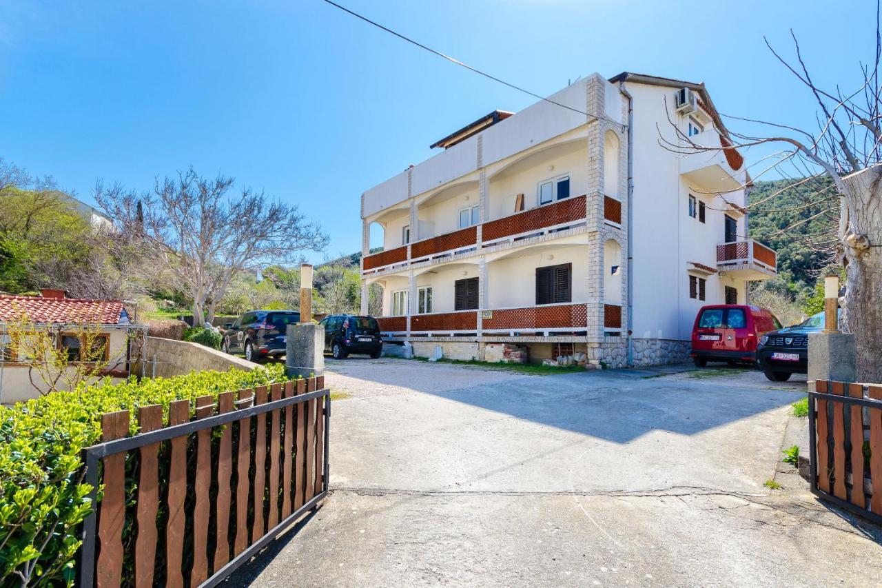 Apartments Luka ซูเปทาร์สกา ดรากา ภายนอก รูปภาพ